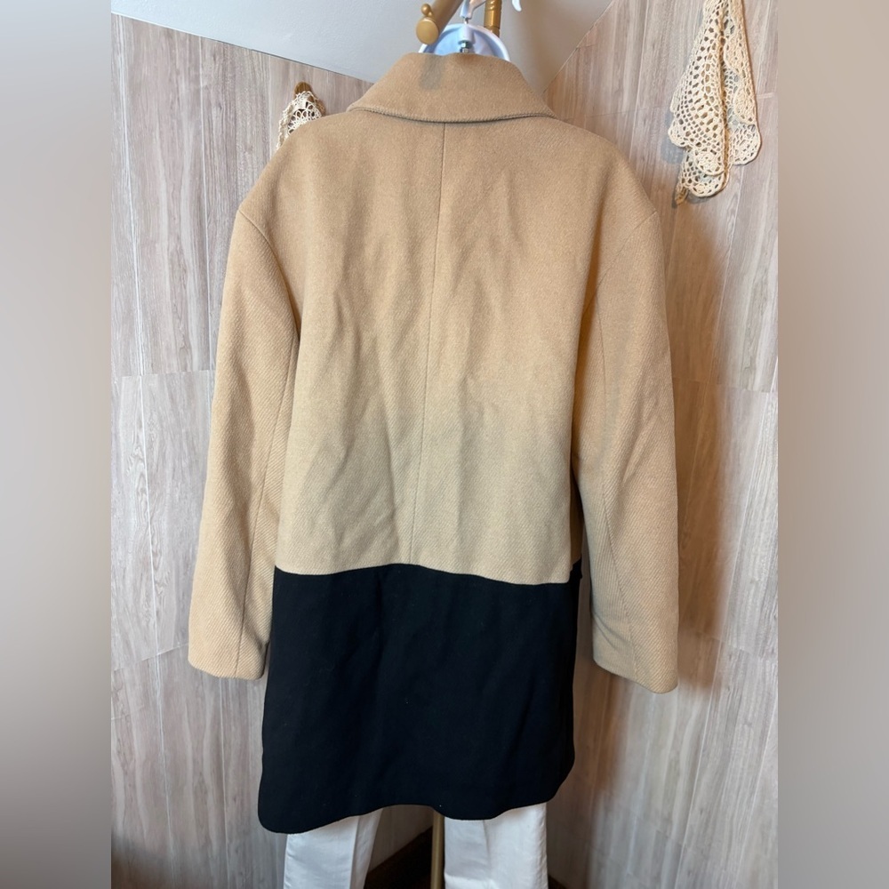 Talbots Elegant Tan and Black Women's Pea Coat - Picture 2 of 6